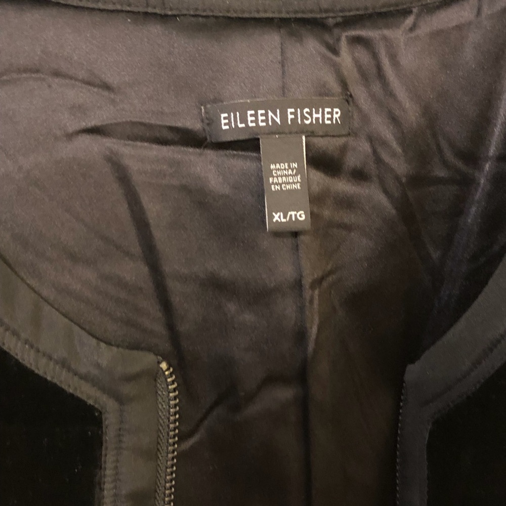 EILEEN FISHER BOMBER JACKET IN BLACK VELVET - Picture 4 of 8